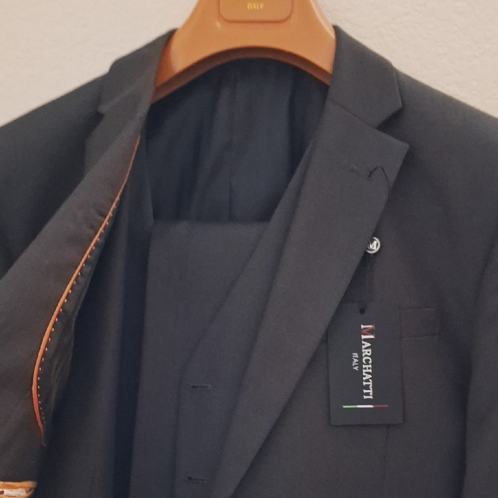 Men's Black Suit, 3 Peaces. New with Tags.